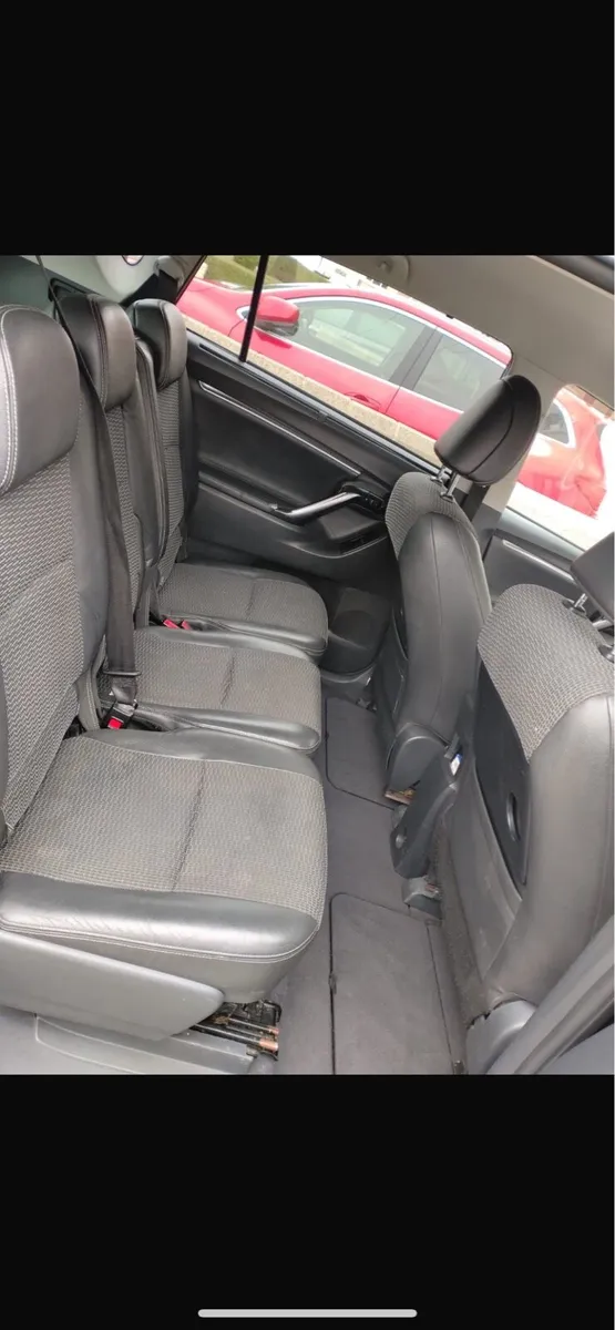 TOYOTA VERSO EXCEL 7 seats - Image 4