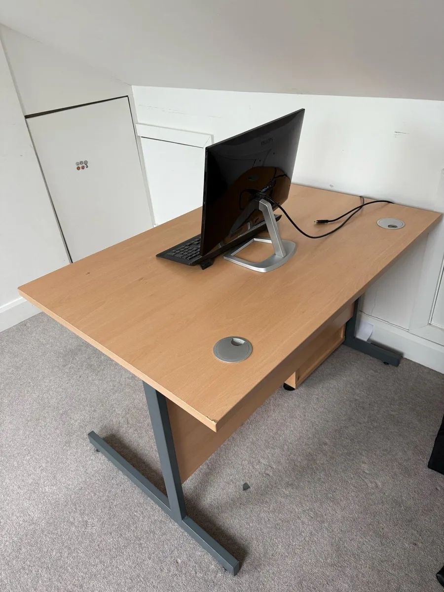 Office Desk - Image 2