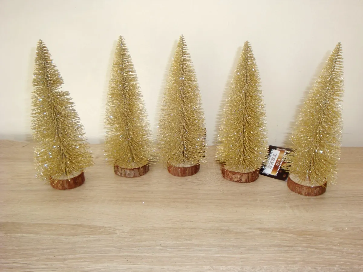 5 x Glitter bottle brush trees - GOLD - Image 3
