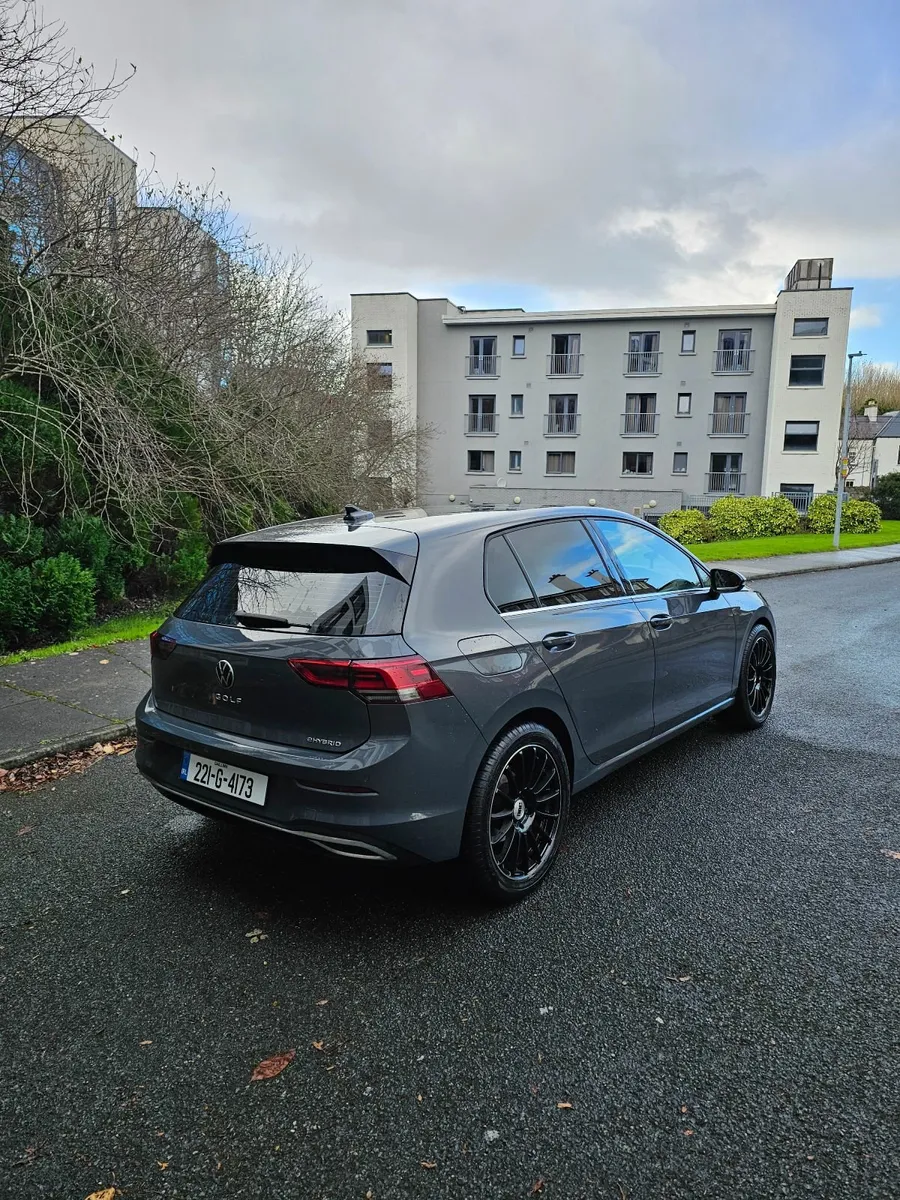 Volkswagen Golf 2022 - Image 3