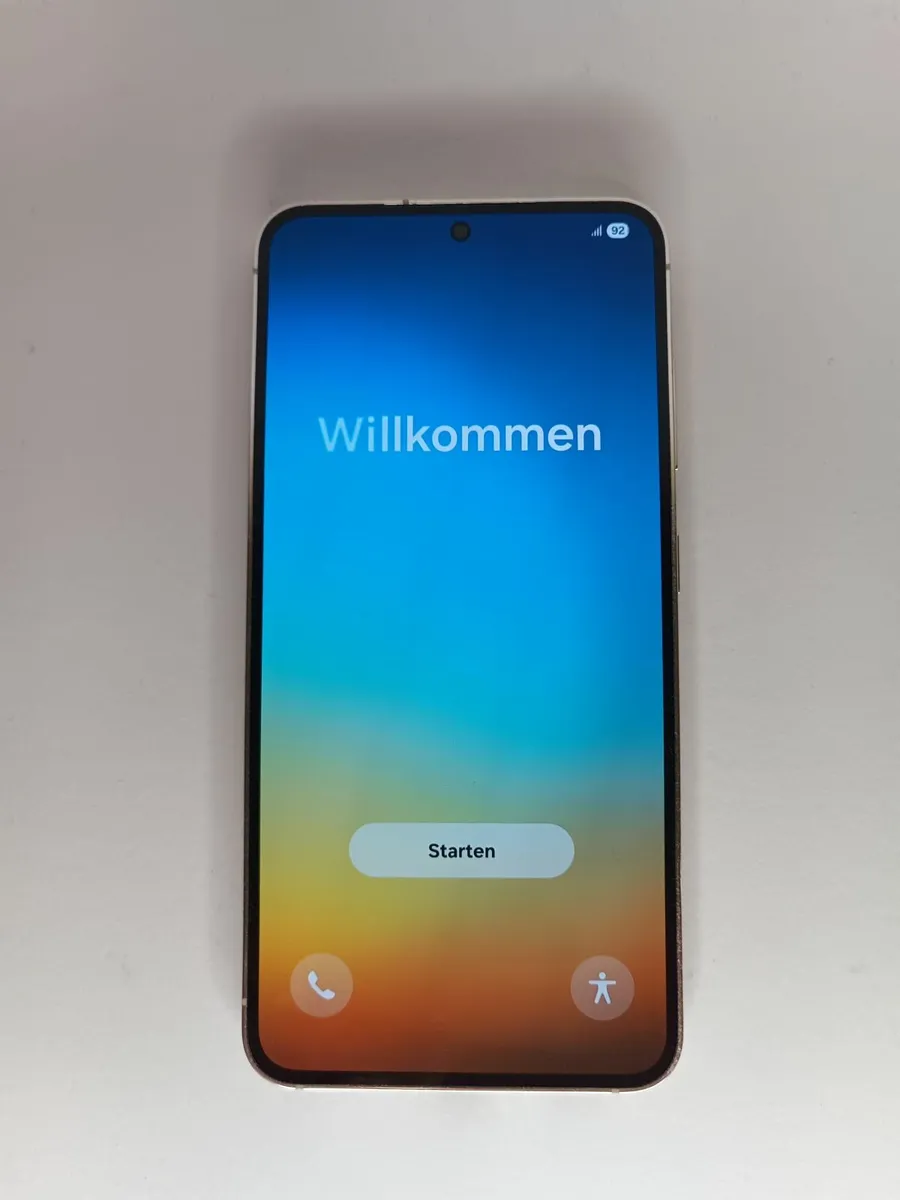 Samsung Galaxy S23 256GB, excellent condition - Image 1