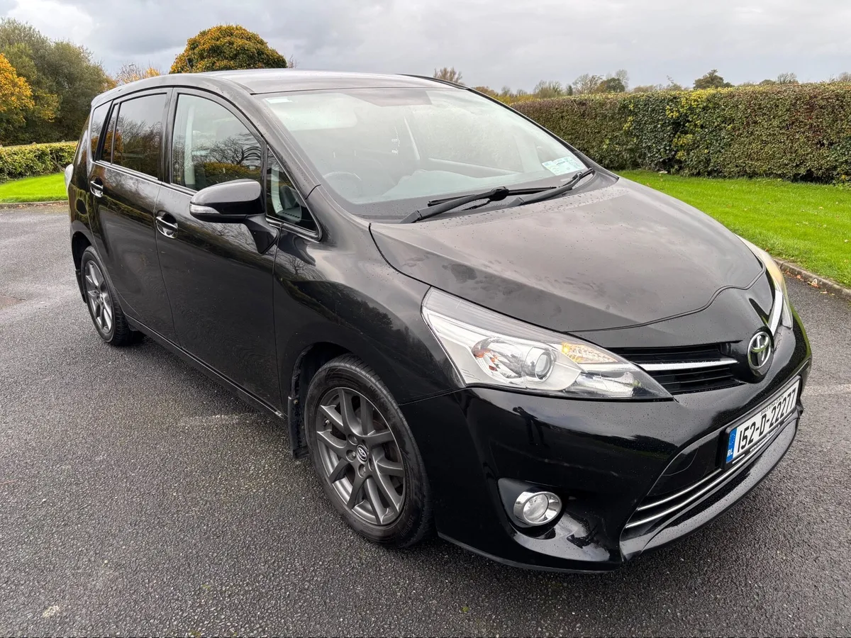Toyota Verso 1.6 D4D Sol 7 Seater 2015 - Image 2