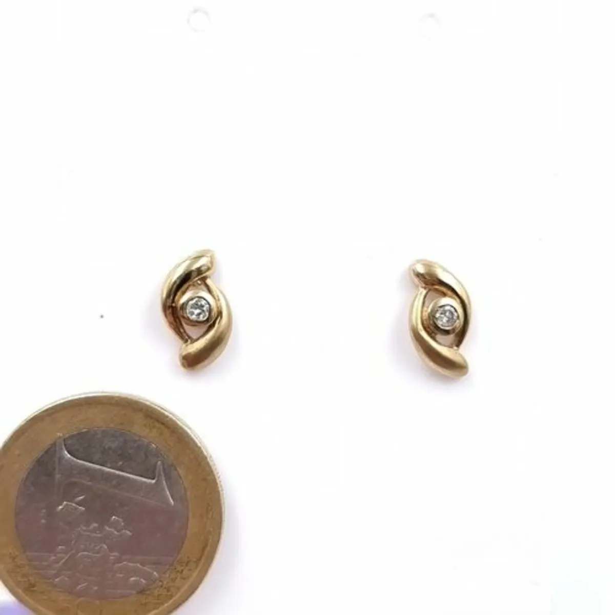 Jewellery-Gold-Silver-Diamonds-Necklace-Gems-Stone - Image 1
