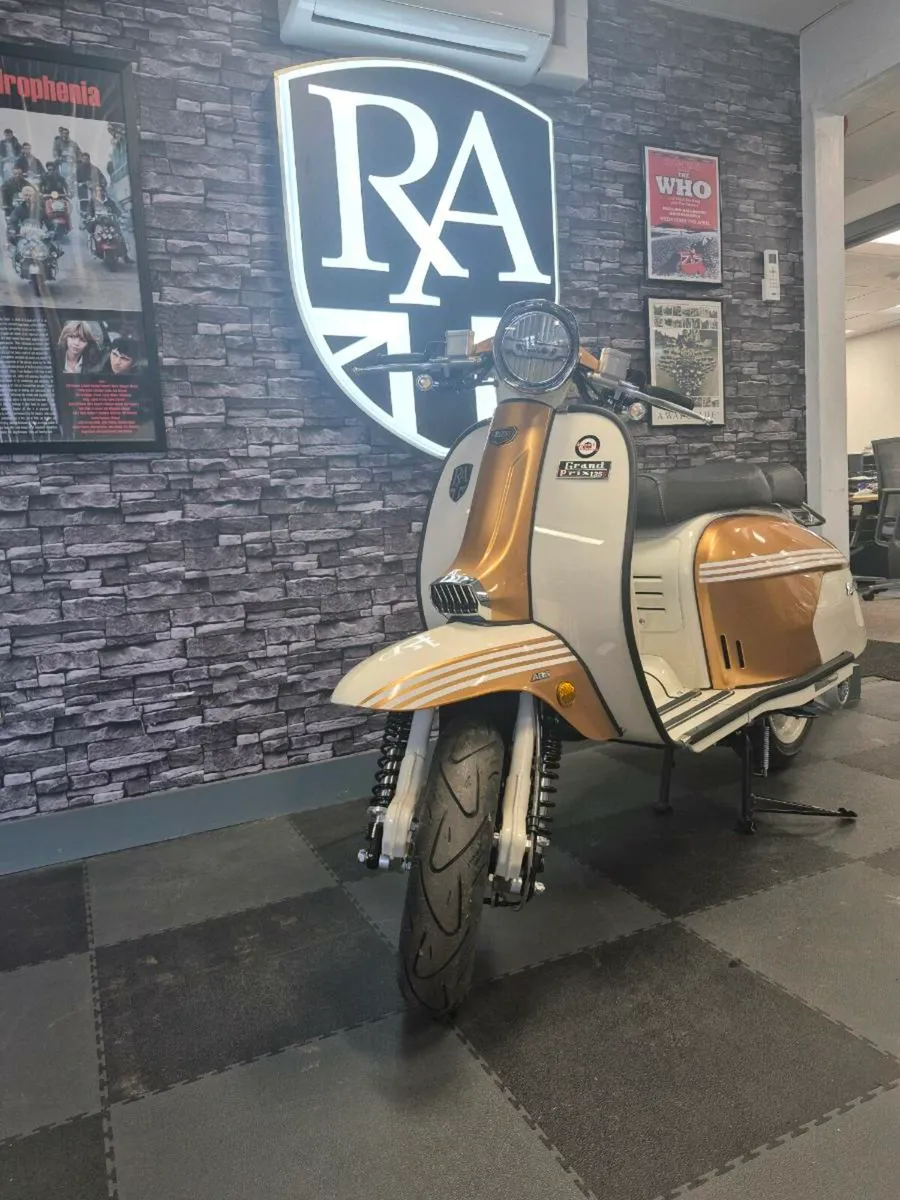 2026 DEAL!  Royal Alloy GP125SE LC €250 OFF! - Image 1