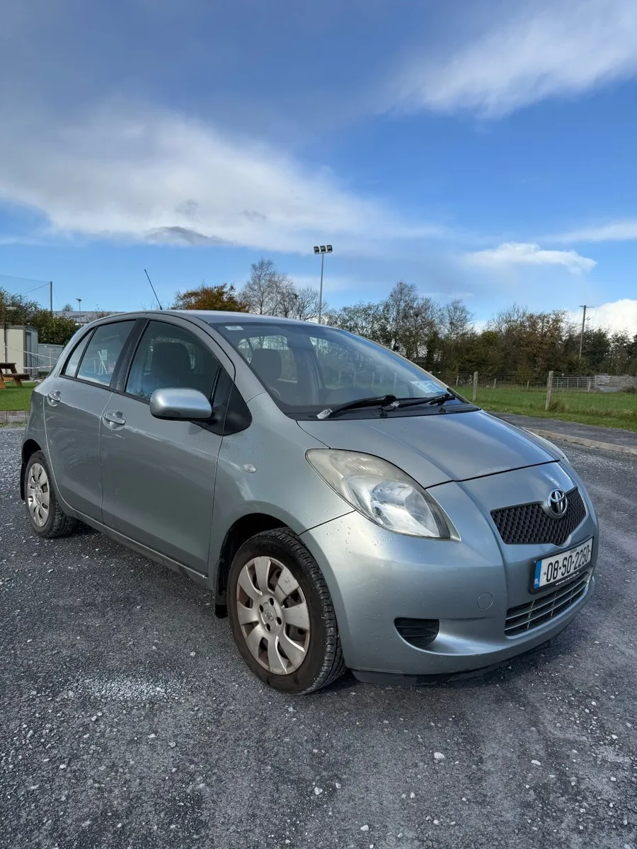 Toyota Yaris 2008 - Image 1