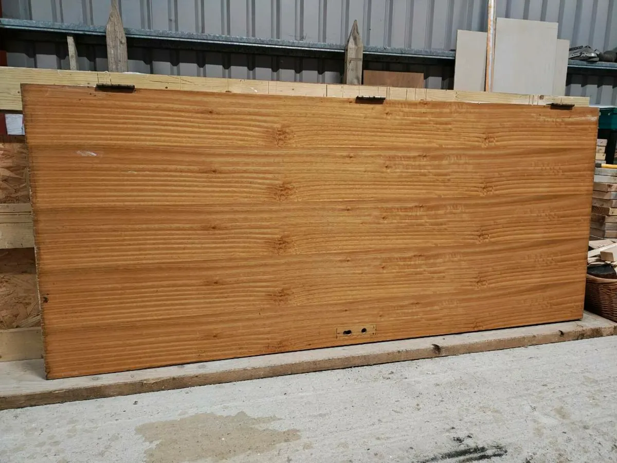 Flush doors - Image 1