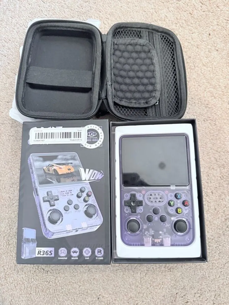 Retro Handheld Game Console - Image 1