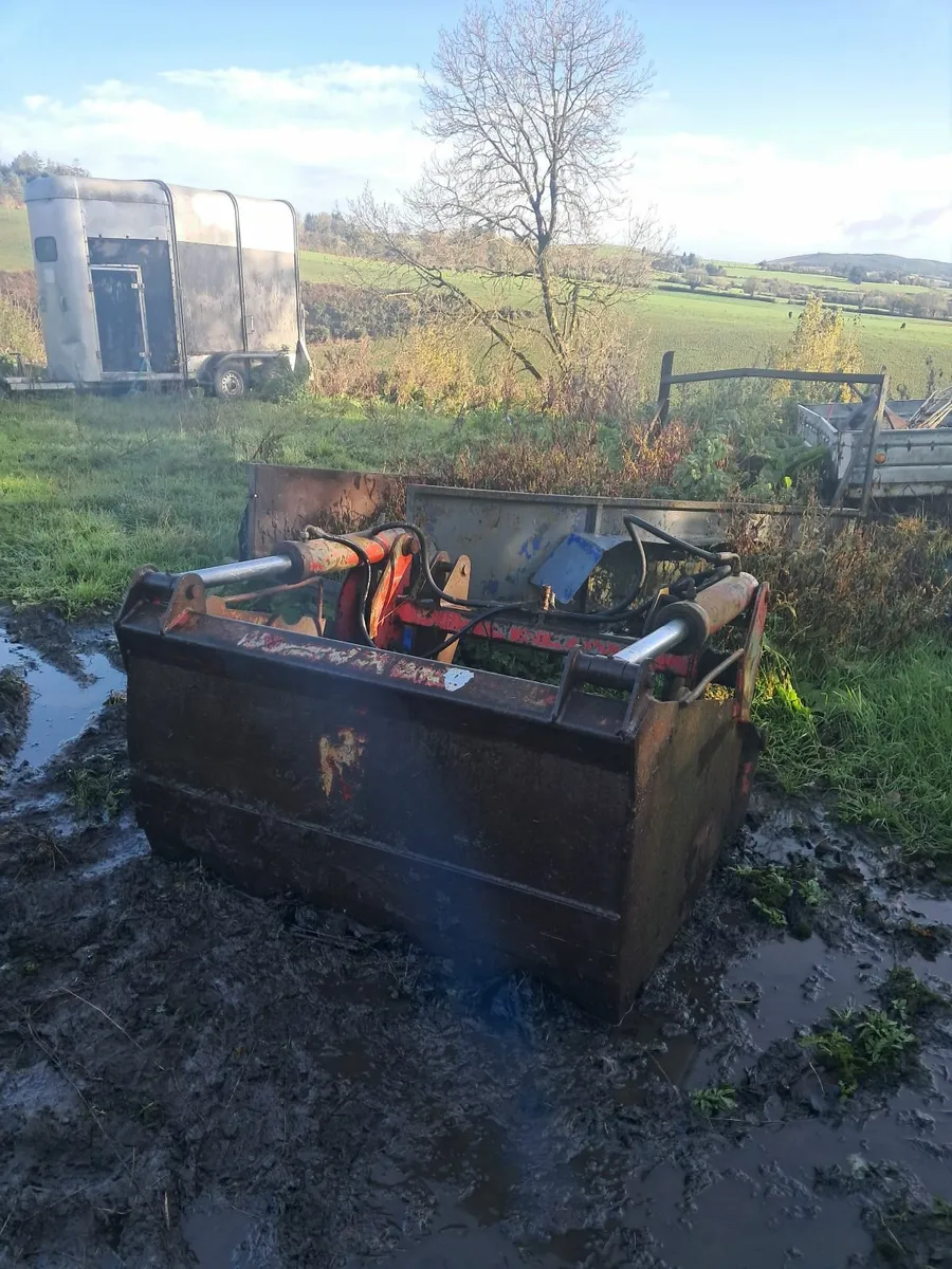 Shear grab for sale - Image 3