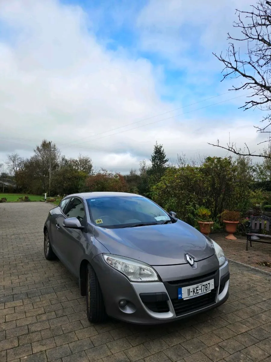 2011 Renualt Megane - Image 1