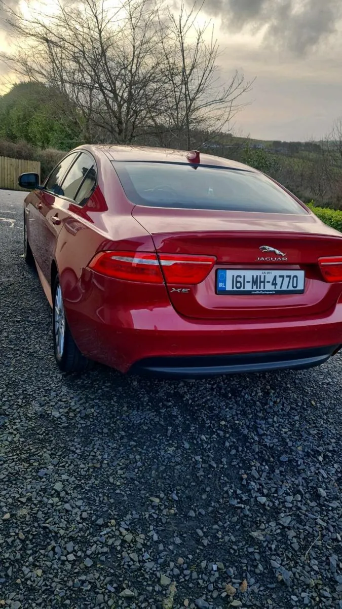 Jaguar XE - Image 2