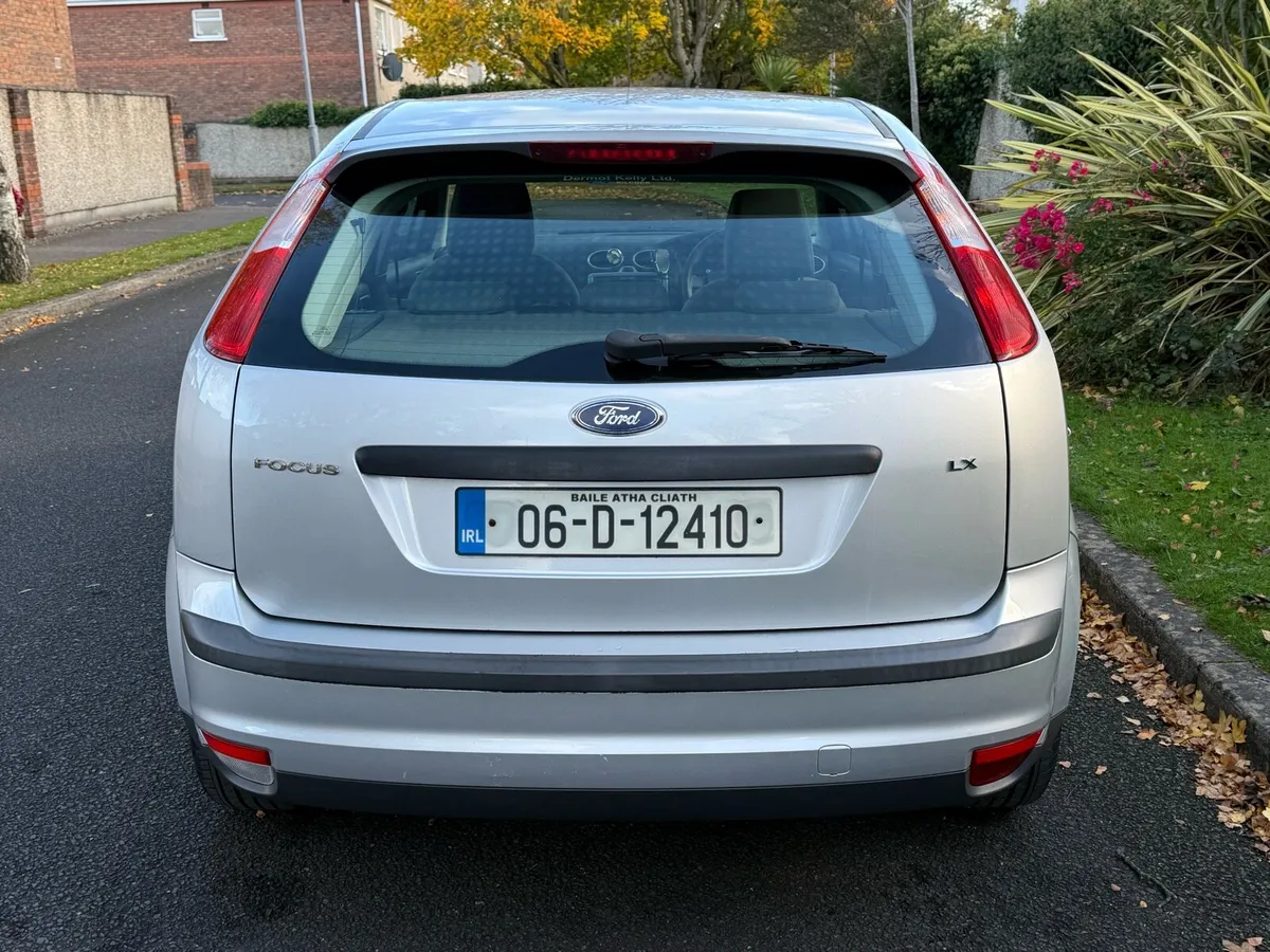 Ford Focus 1.4 only 148k kms - Image 4