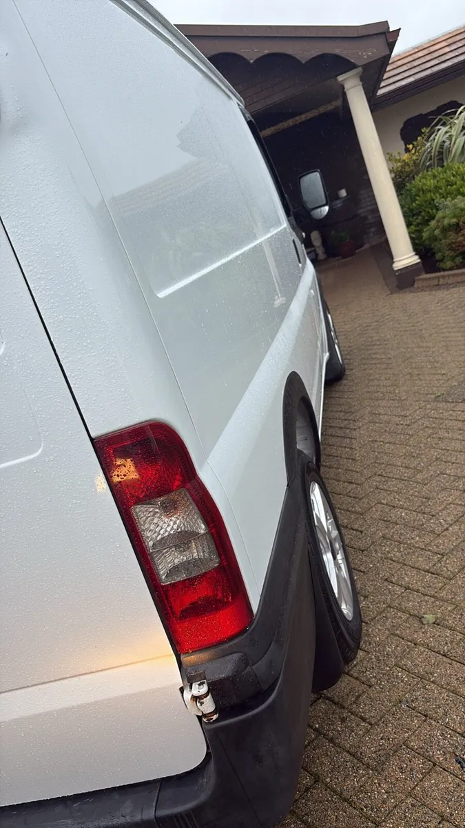 Ford transit - Image 1