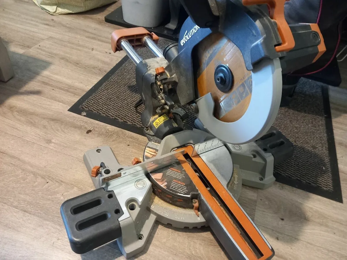 Chop Saw - Image 2
