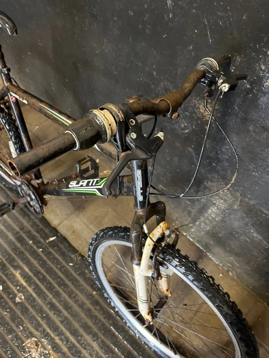Mountain bike - Image 2