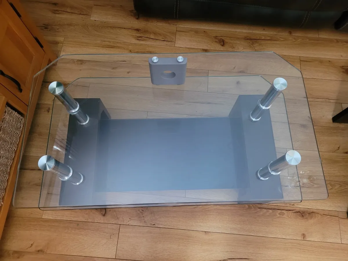 TV Unit - Image 4