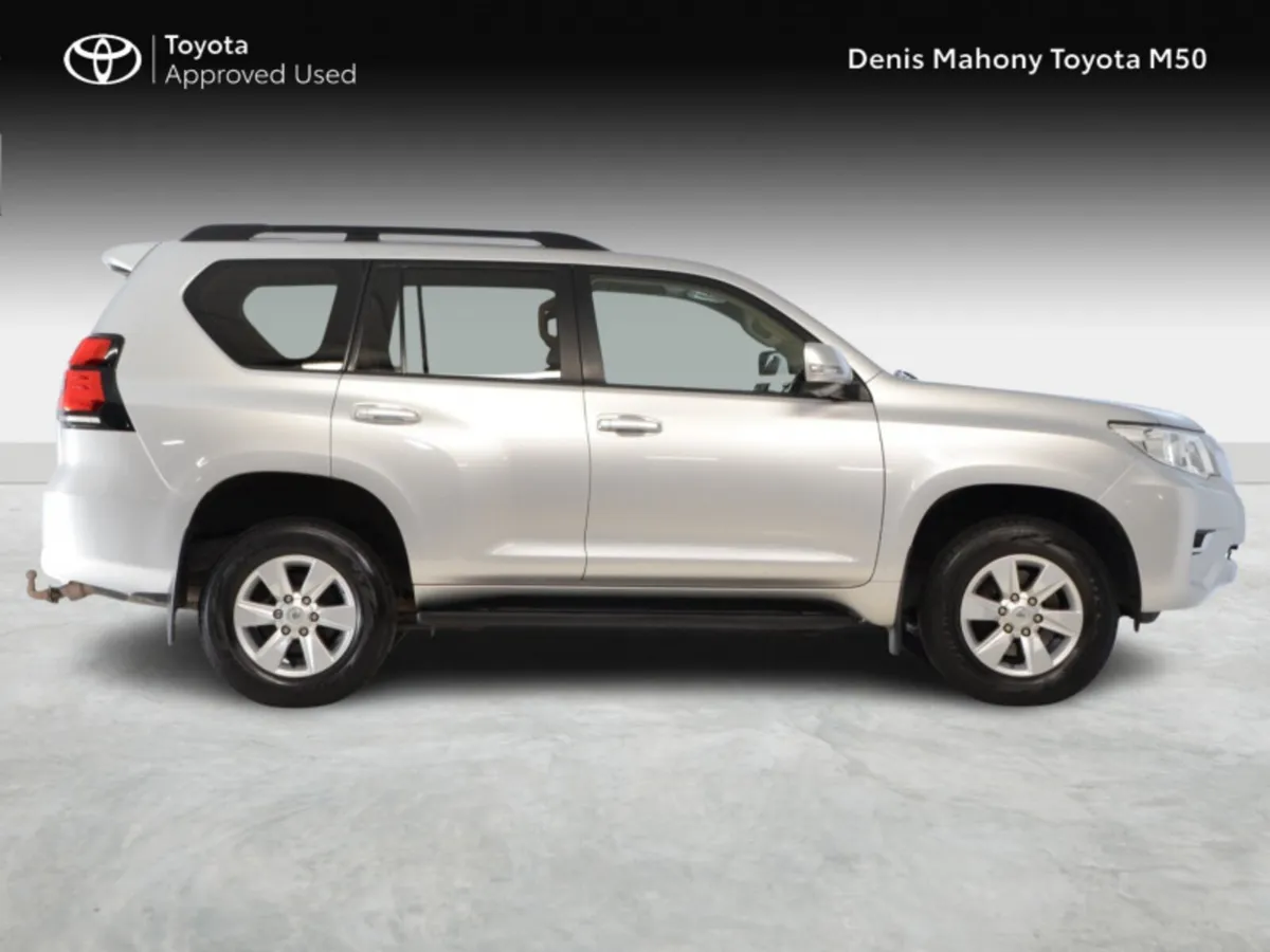 Toyota Land Cruiser Business Class (VAT INCLUDED) - Image 3