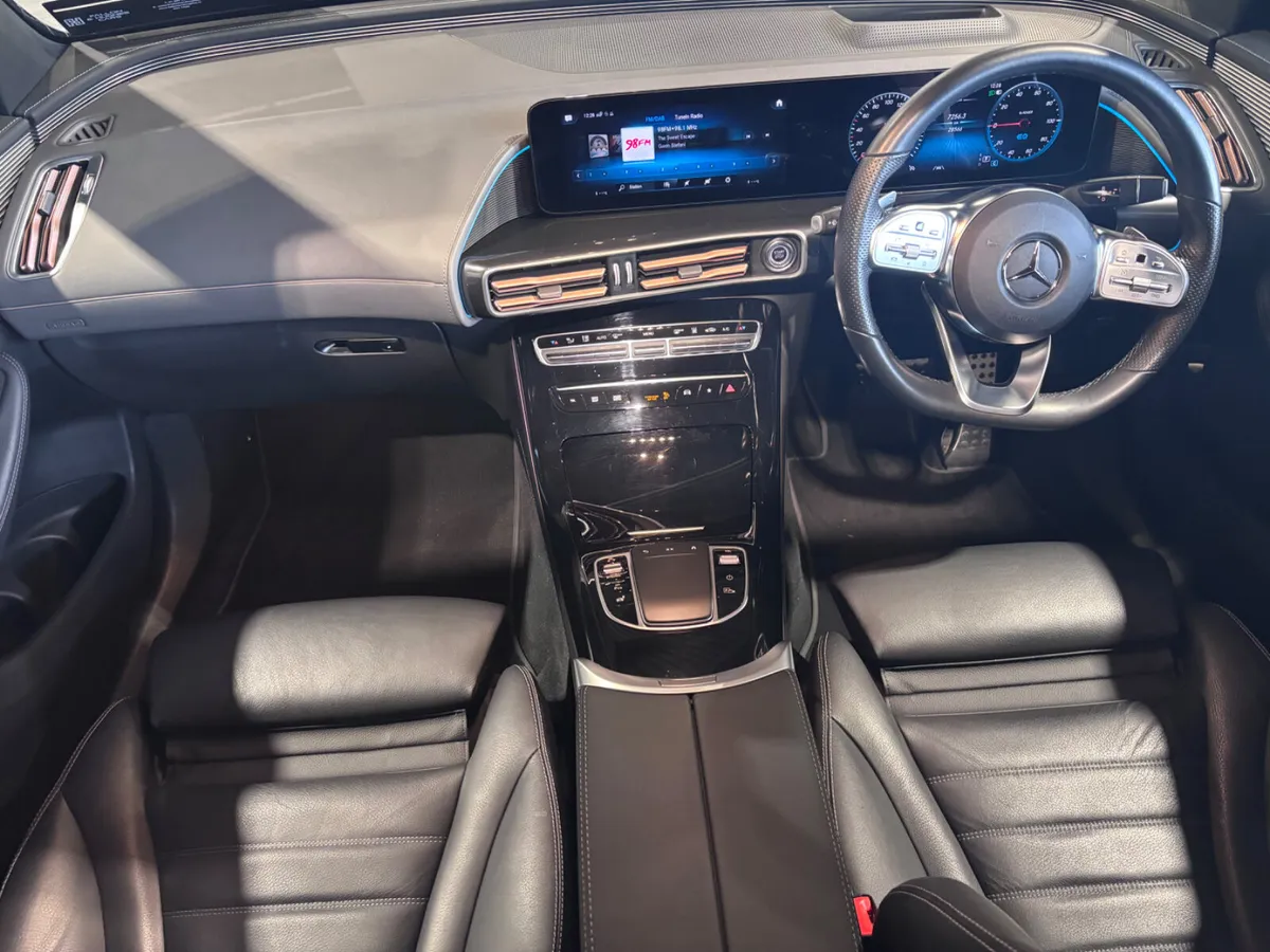 Mercedes-Benz EQC 400 AMG LINE PREMIUM / HIGH SPEC - Image 3