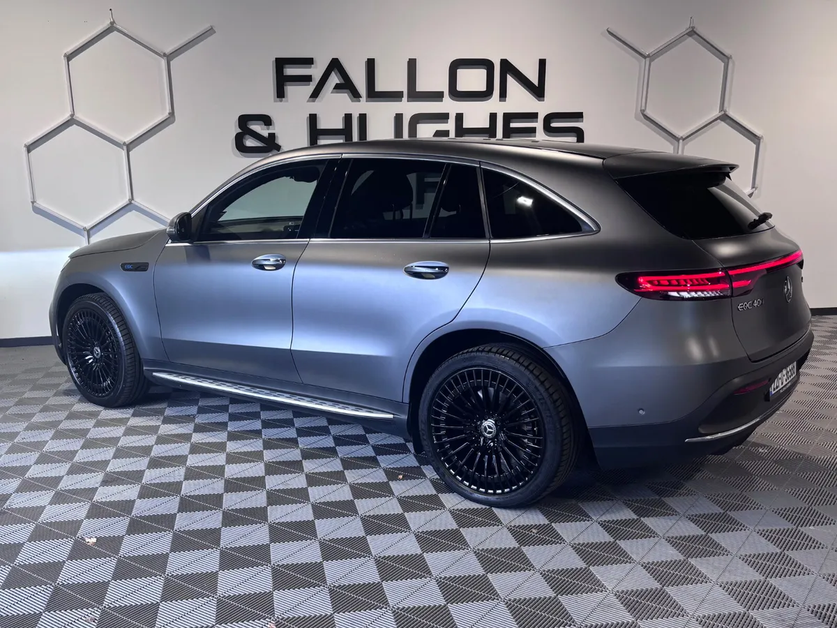 Mercedes-Benz EQC 400 AMG LINE PREMIUM / HIGH SPEC - Image 4