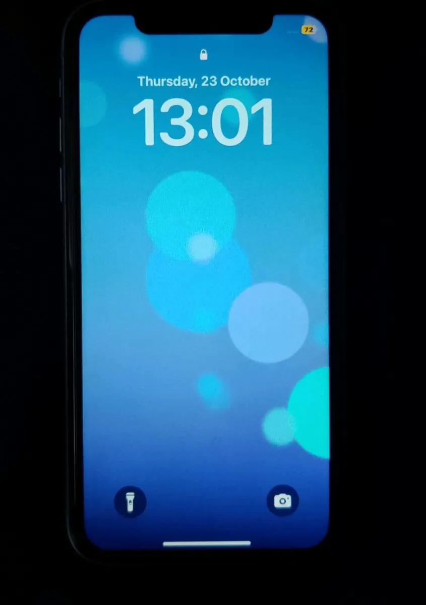 iPhone XR (64GB) - Image 1