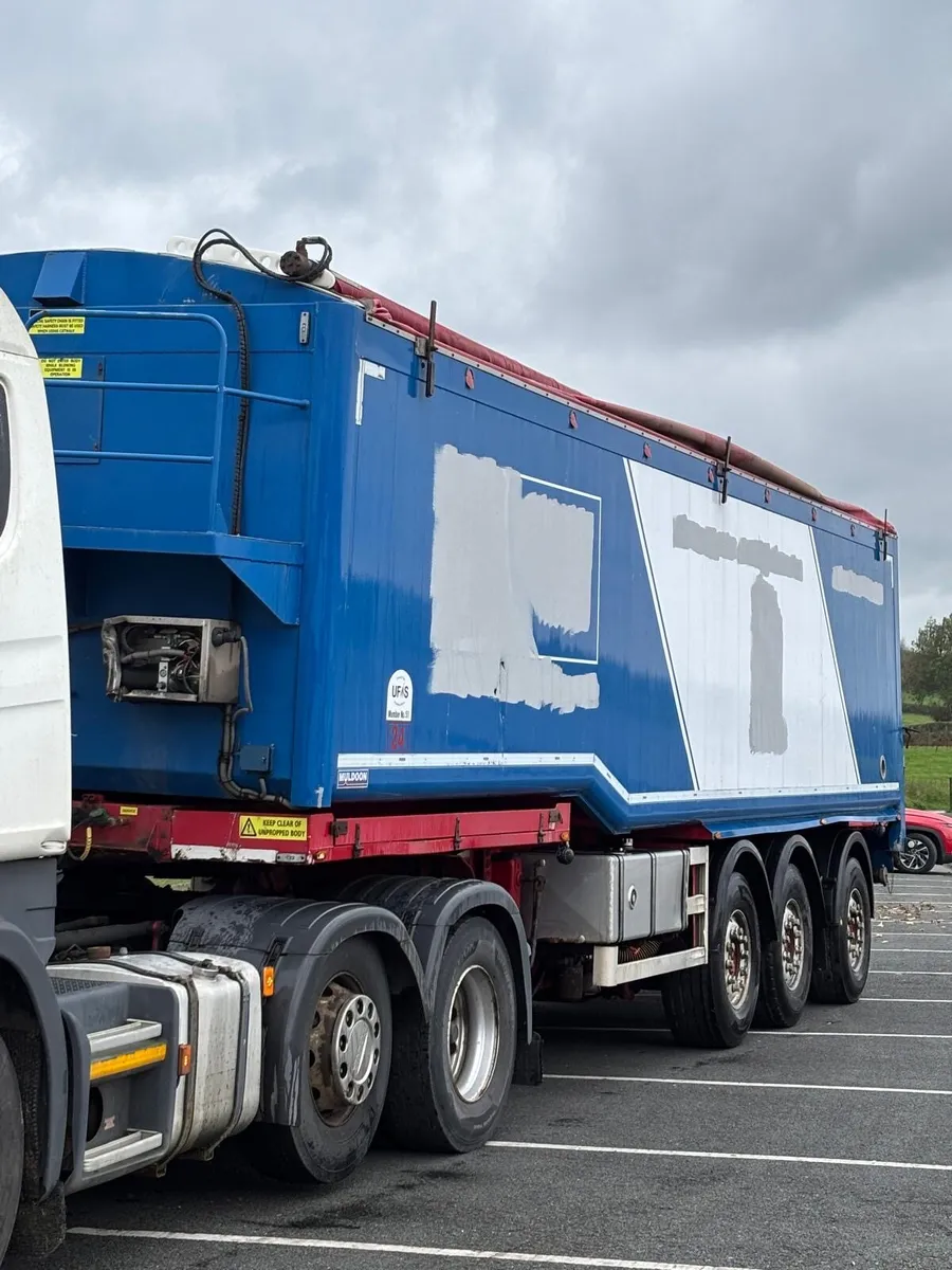 Muldoon Bulk Blower Trailer - Image 2