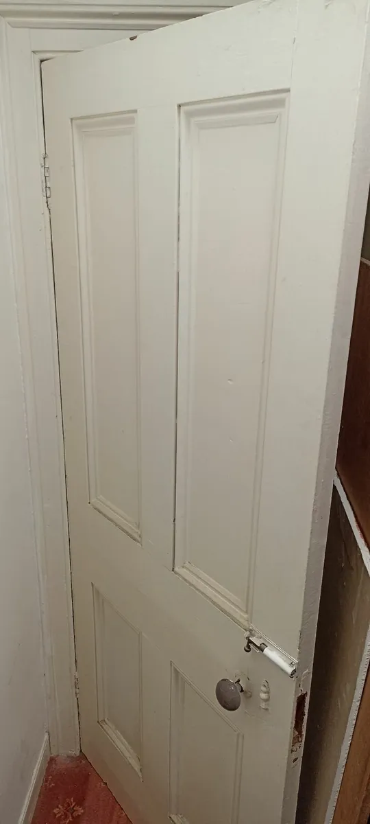 Old Interior Pine Door - Image 4