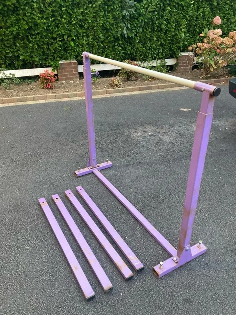 Gymnastics mat and bar - Image 3