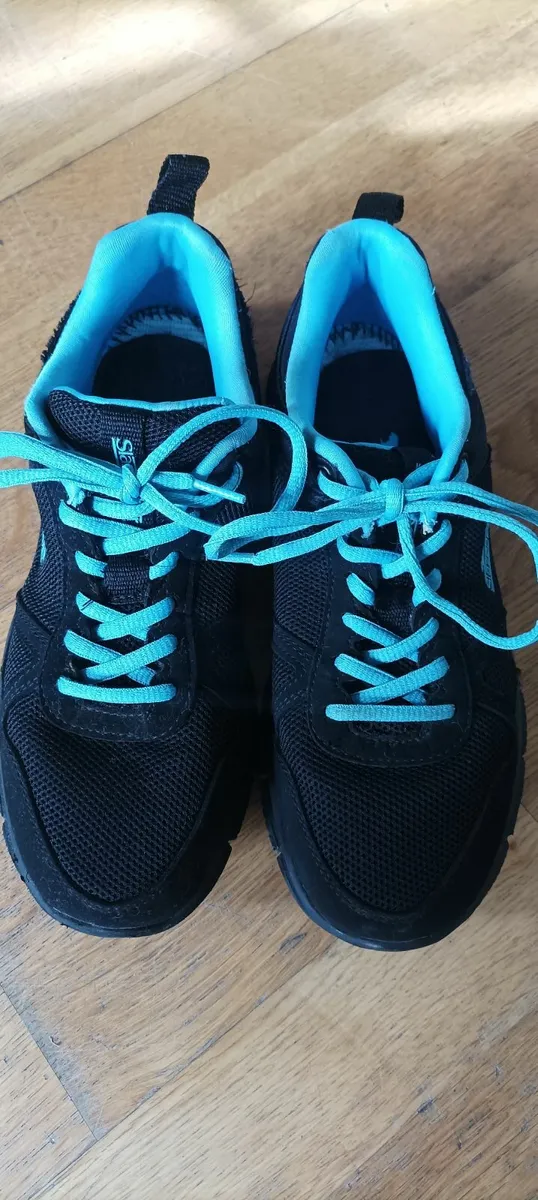 Shoes Trainers for kids - Image 1