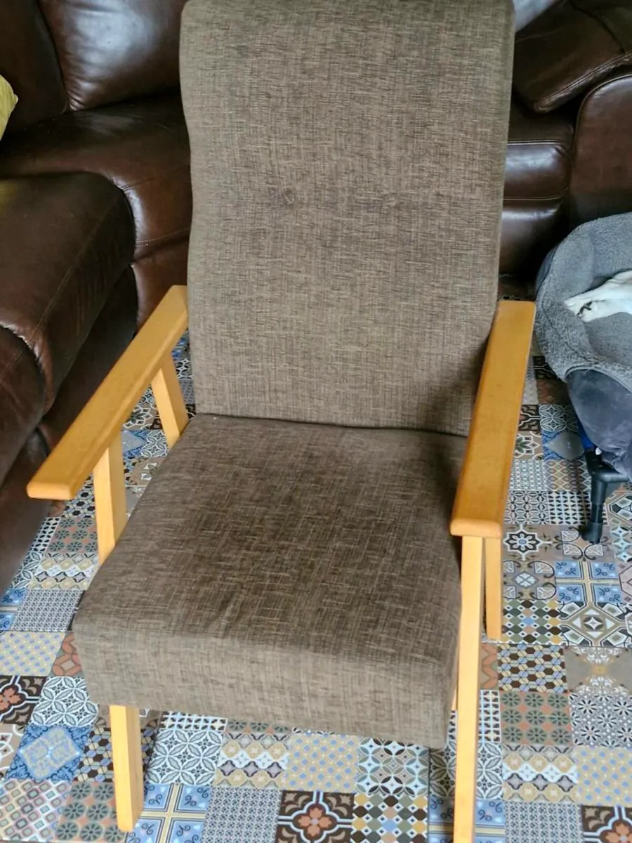 Fireside chair - Image 1