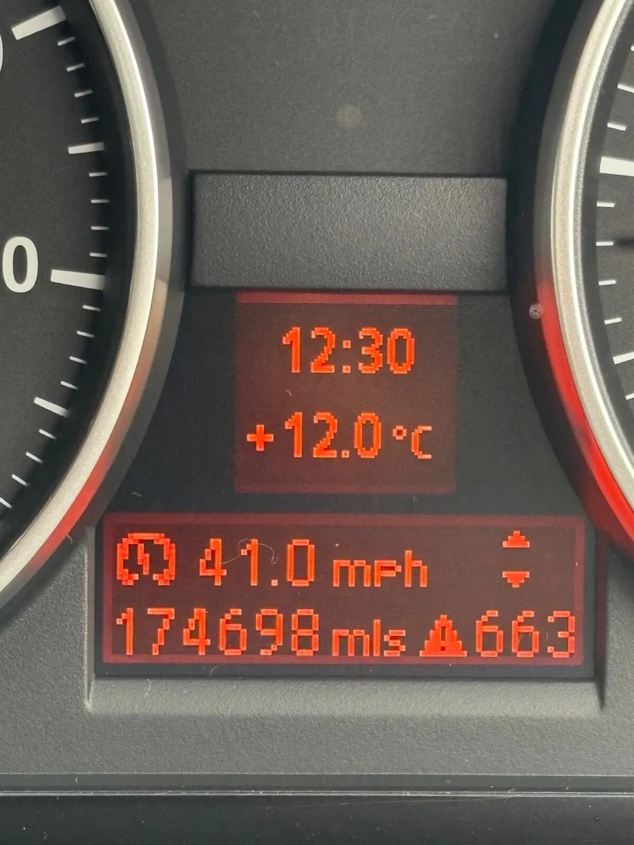BMW 320 Diesel M Sport (6 Speed Manual) - Image 2