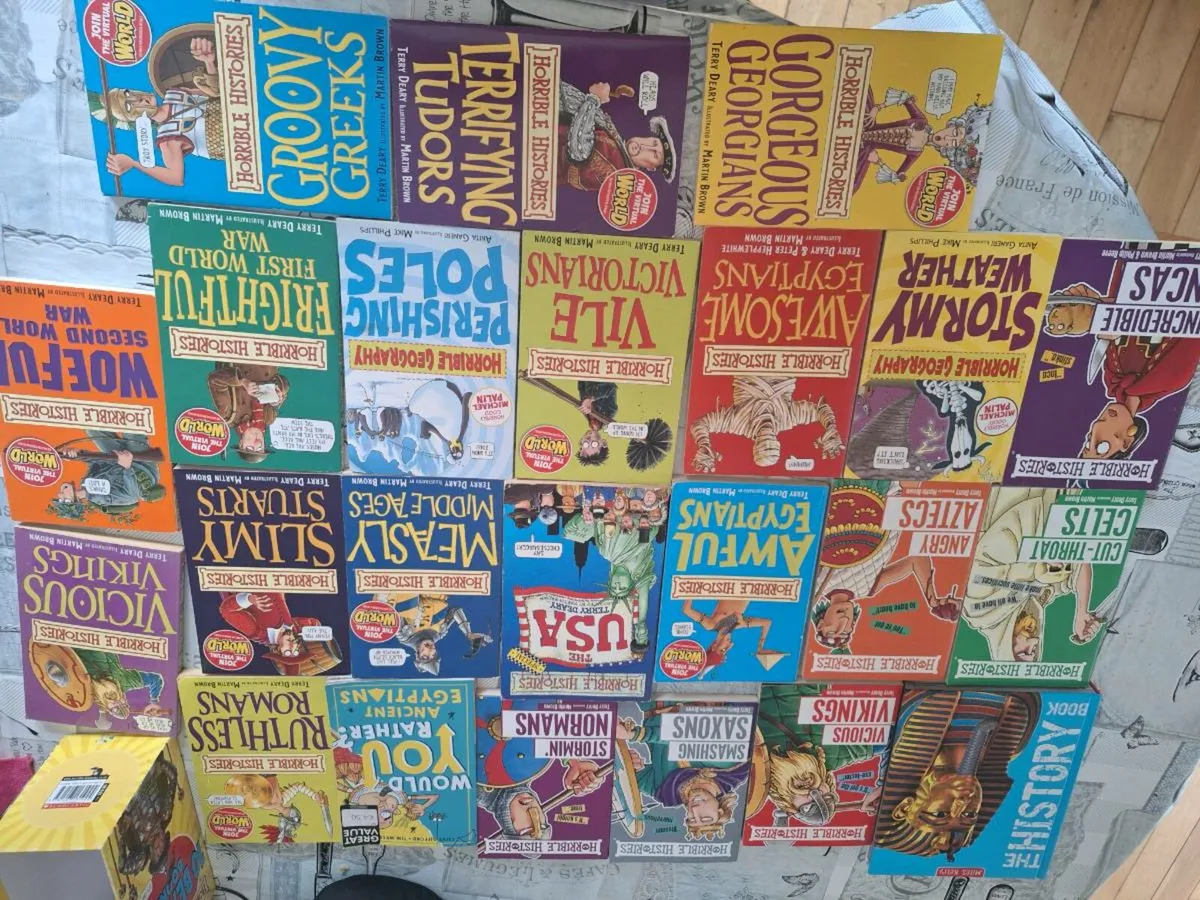Horrible histories books - Image 1