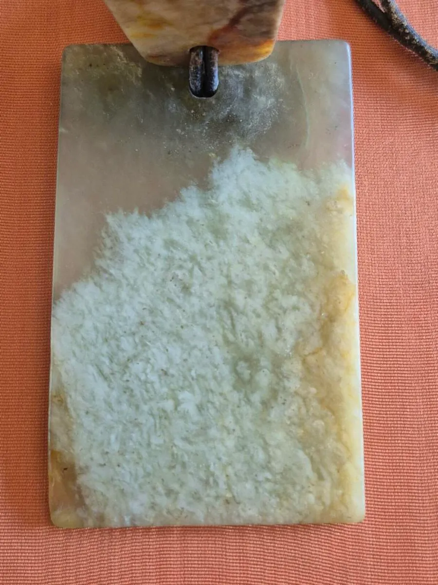 Large River Jade Necklace - Image 3