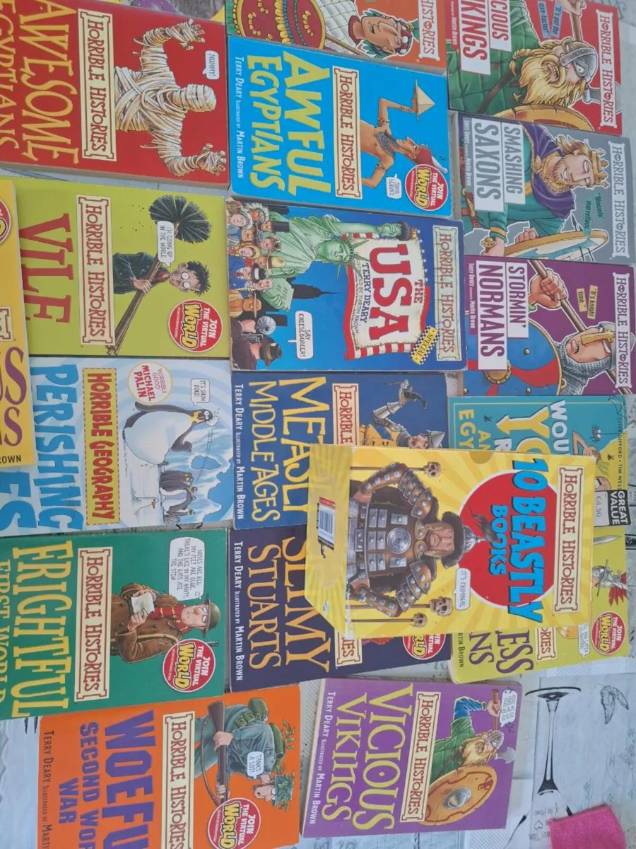 Horrible histories books - Image 2