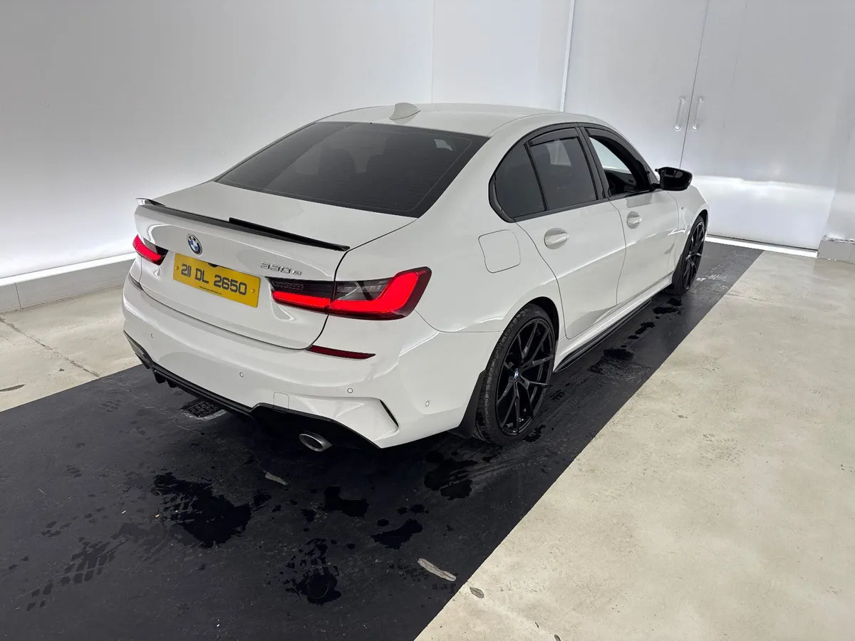 BMW 3-Series 2021 For Auction!! - Image 4