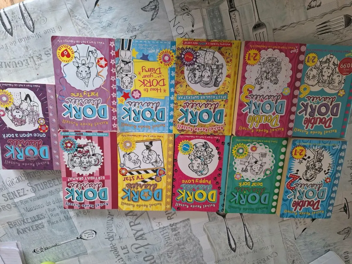 Dork diaries books - Image 1