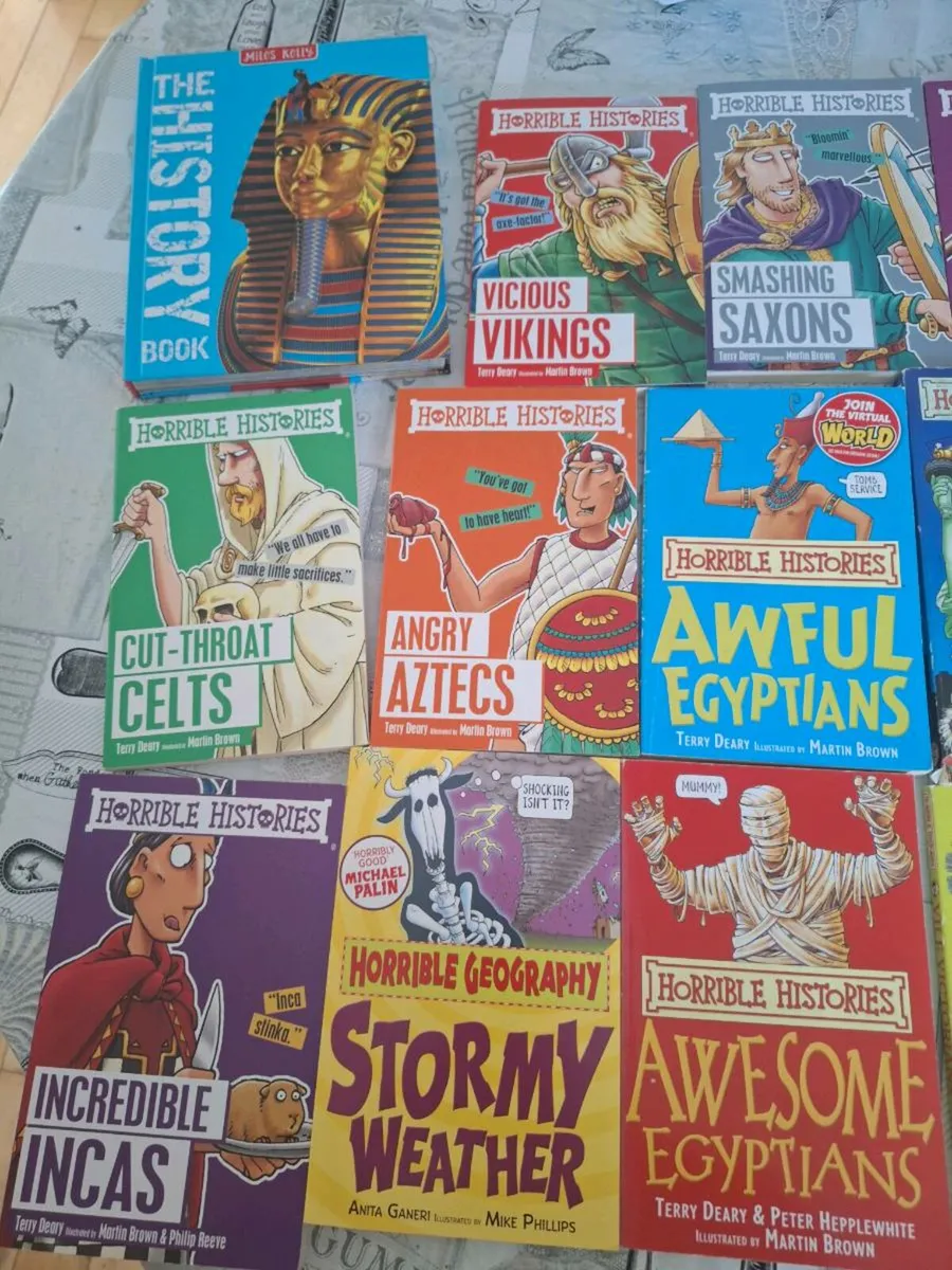 Horrible histories books - Image 3