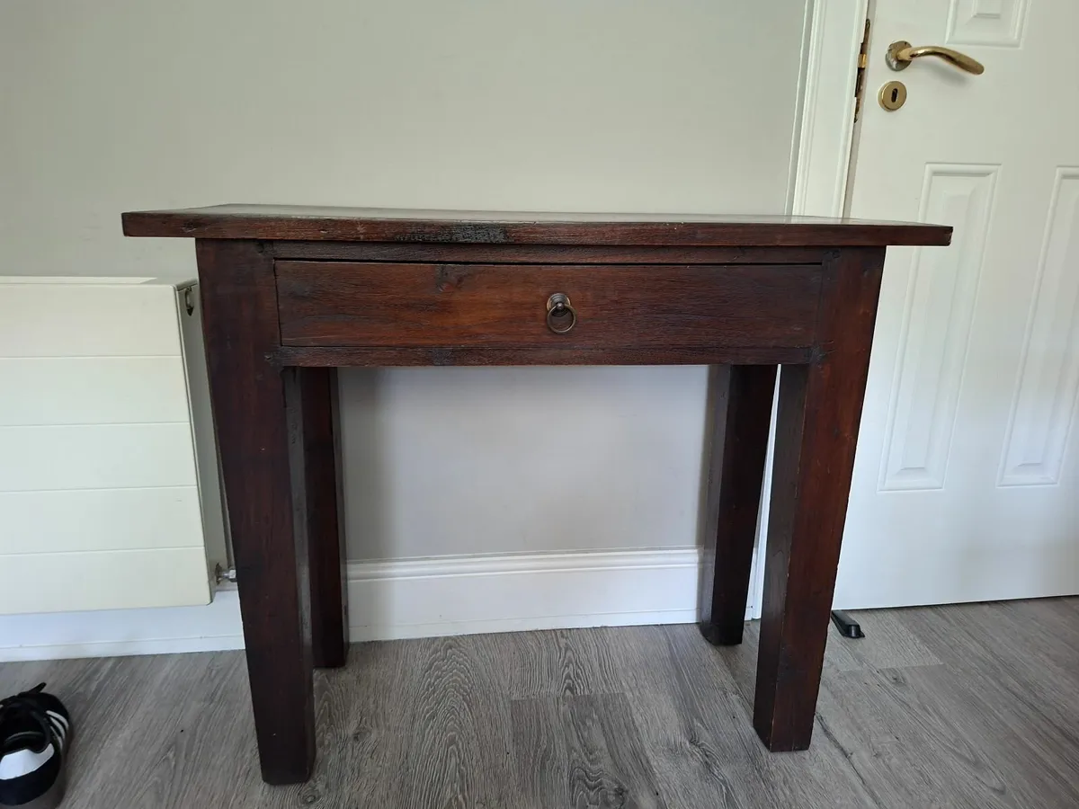 Console Table - Image 1