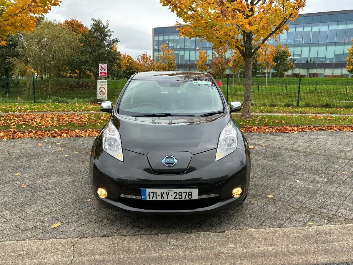 Automatic 2017 Nissan Leaf Full electric New Nct - Image 3