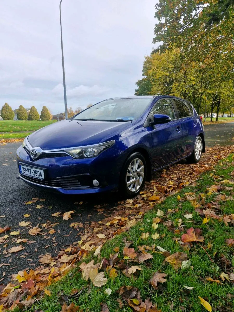 Toyota Auris - Image 3
