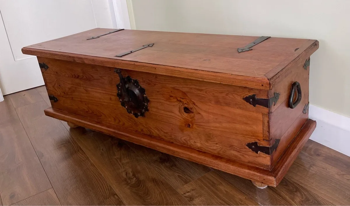 Wooden Trunk - Image 2