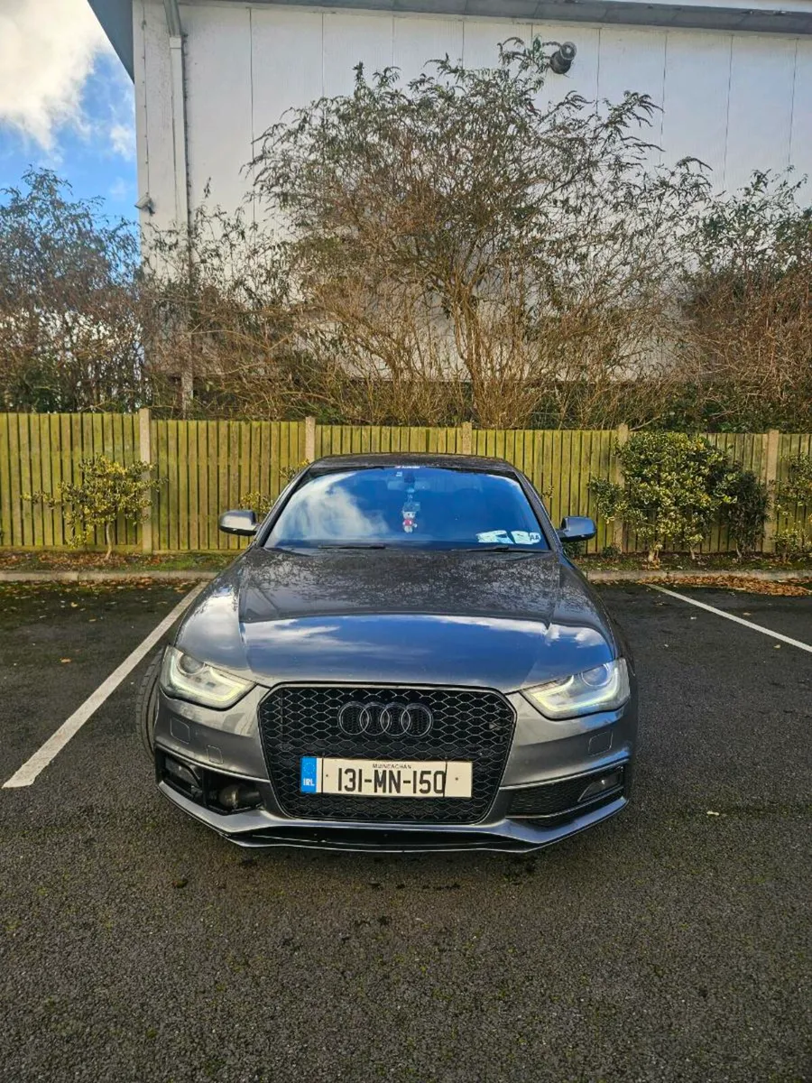 Audi A4 S-Line 2013 - Image 4