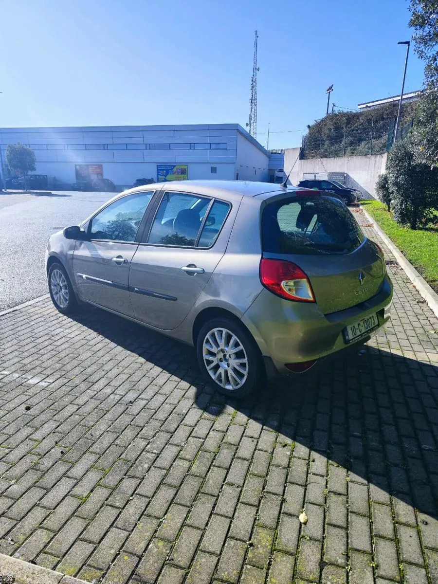 Renault Clio 1.1 Petrol Low Miles - Image 3