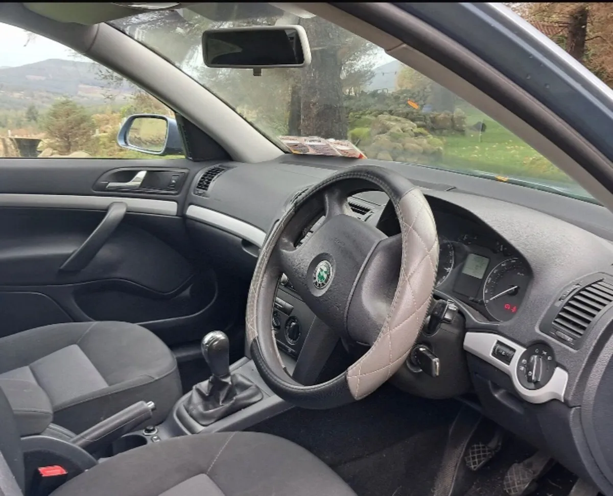 Skoda Octavia 2007 - Image 2