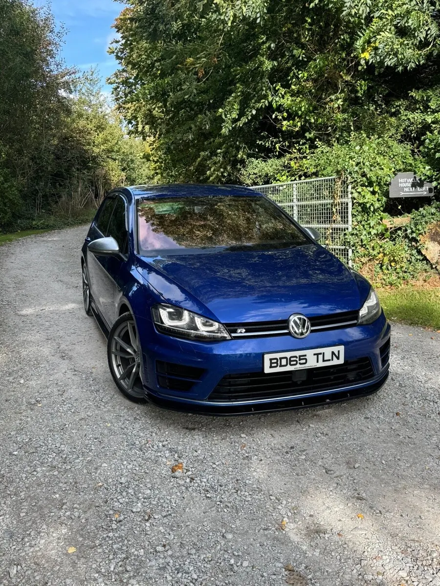 Volkswagen Golf R NI Reg 300BHP AUTOMATIC - Image 4