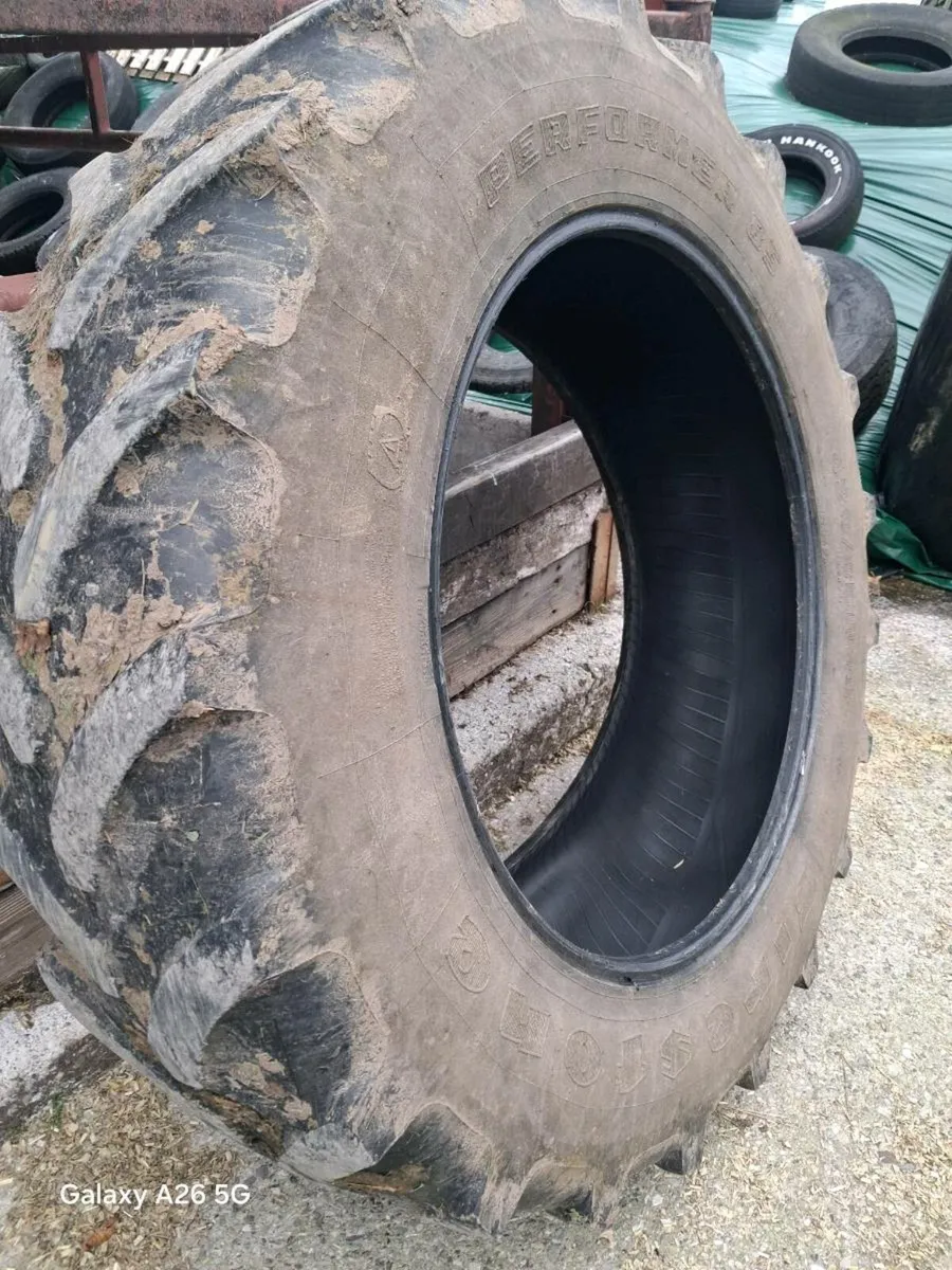 Firestone Tyres 420 x 85 x 38 - Image 3