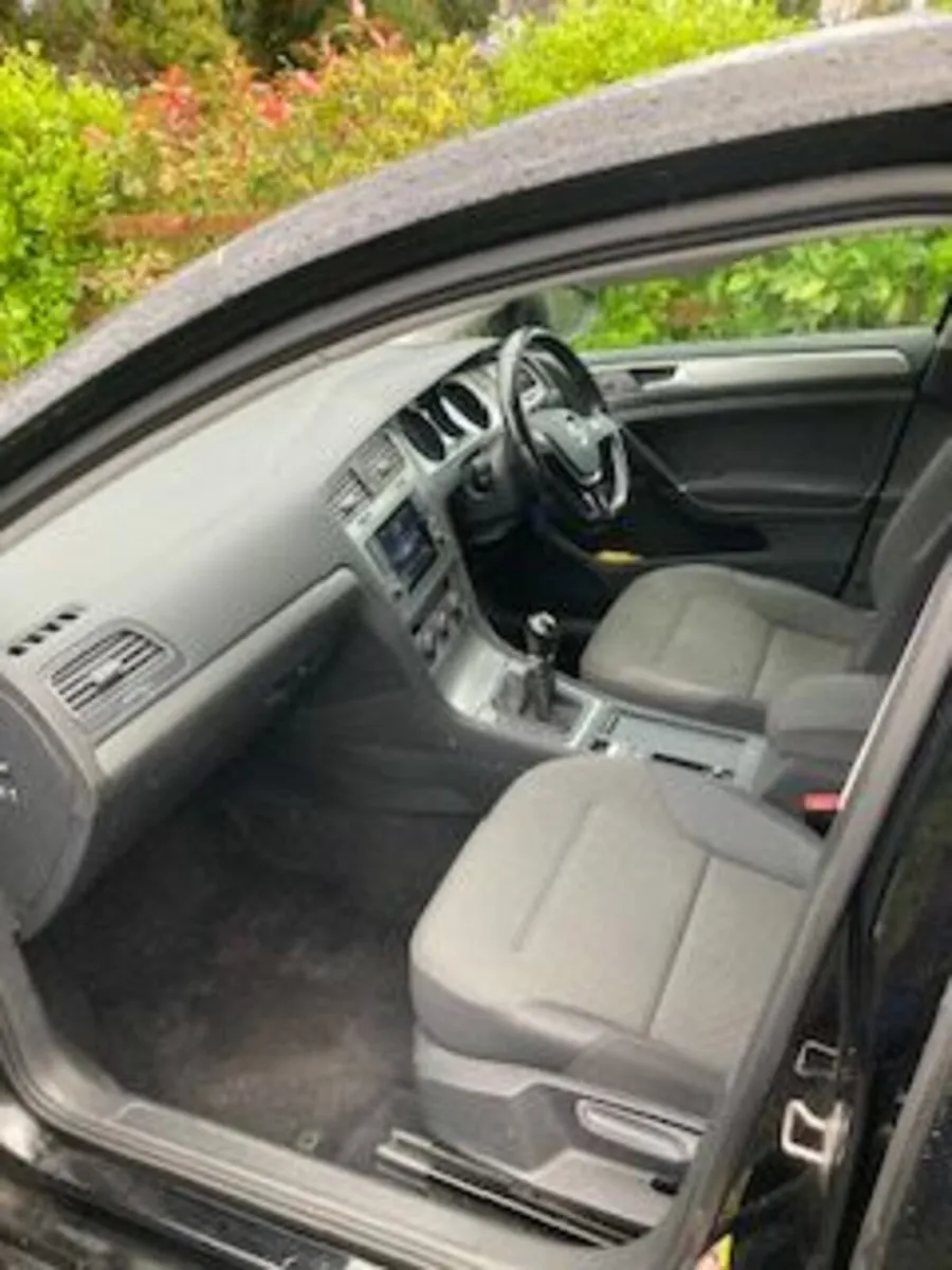 Volkswagen Golf 2014 - Image 3