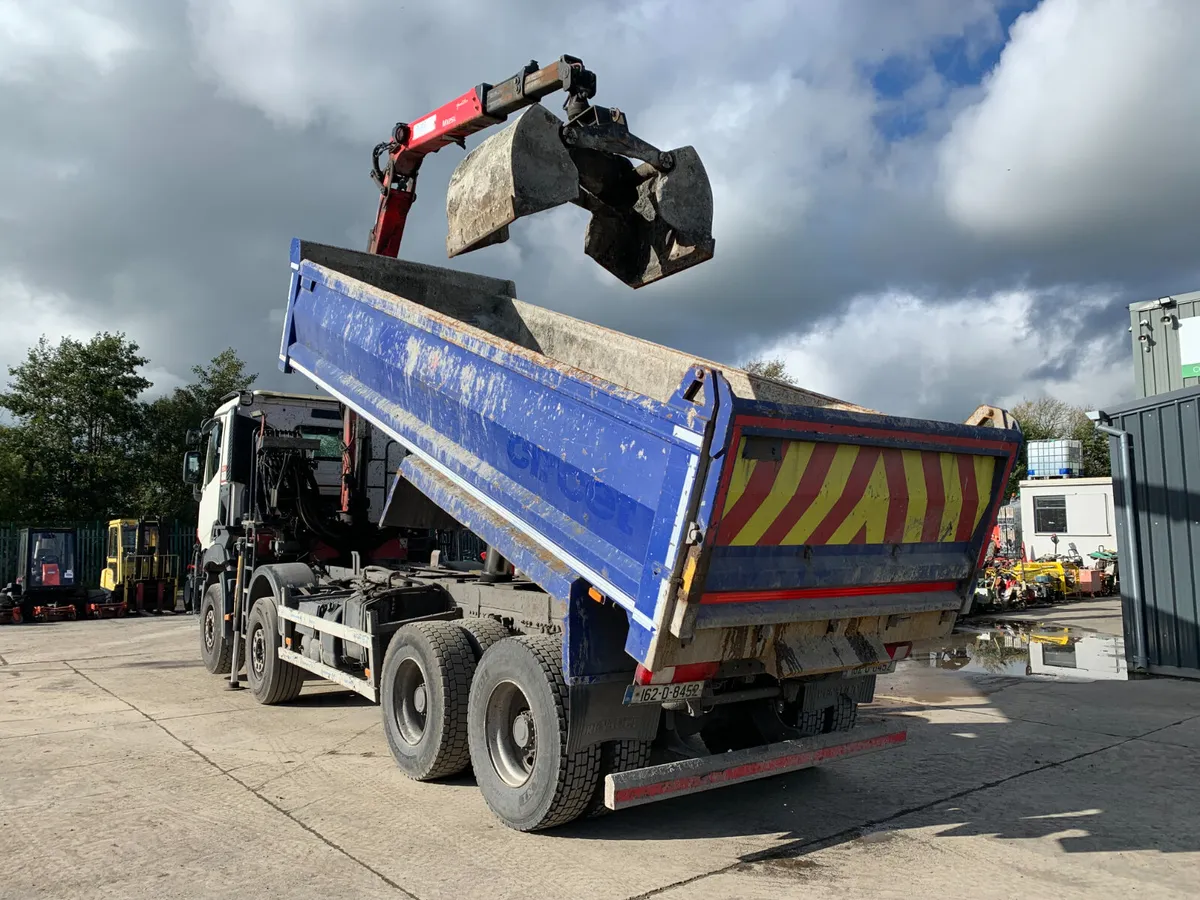 2016 RENAULT KERAX 430 8X4 GRAB TRUCK FOR AUCTION - Image 3