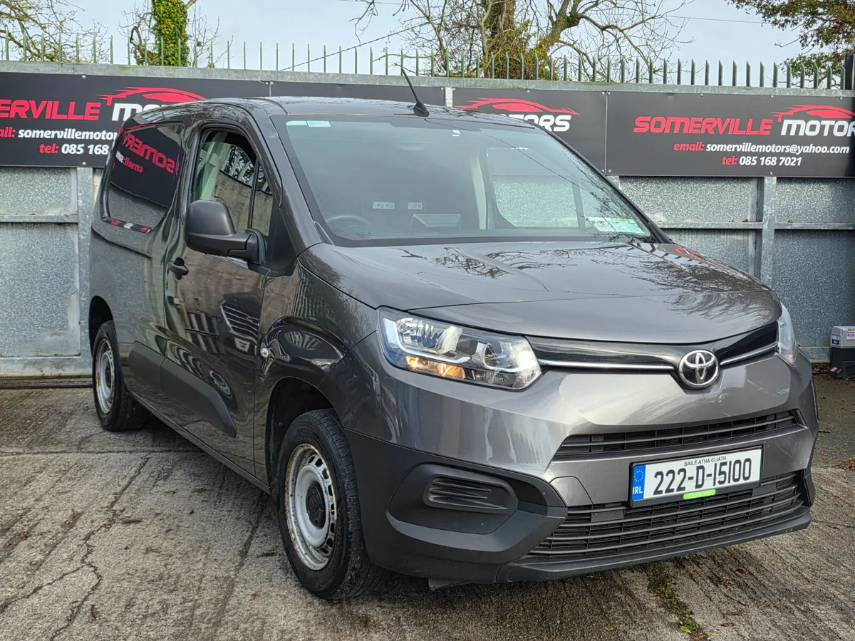 TOYOTA PROACE CITY 1.5L DIESEL 2022 - Image 1