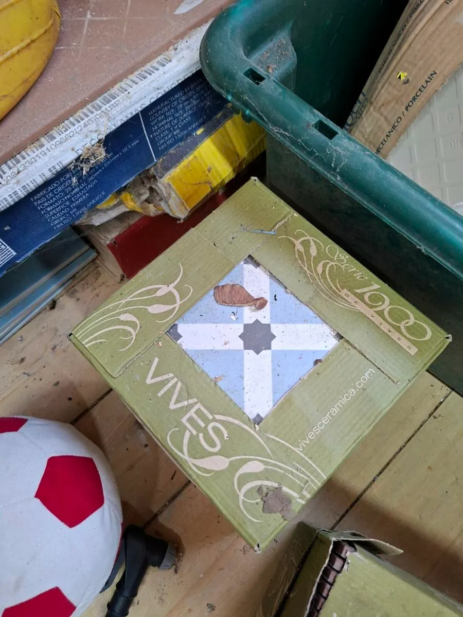 Tiles - Image 3