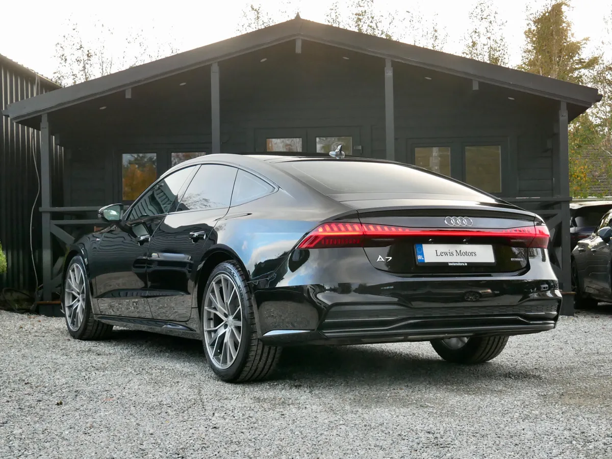 2023 Audi A7 S-Line 40 TDI Quattro Sportback 204HP - Image 4