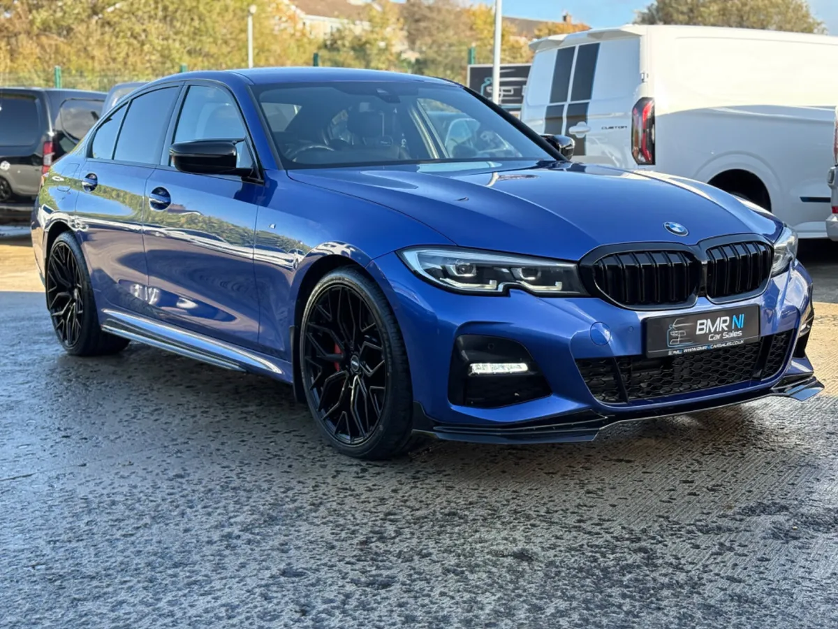 2019 BMW 330 M Sport AUTO HYBRID - Image 1